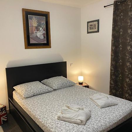 切尔维奥内Agreable Rez De Jardin Avec Piscine Et Jacuzzi公寓 外观 照片
